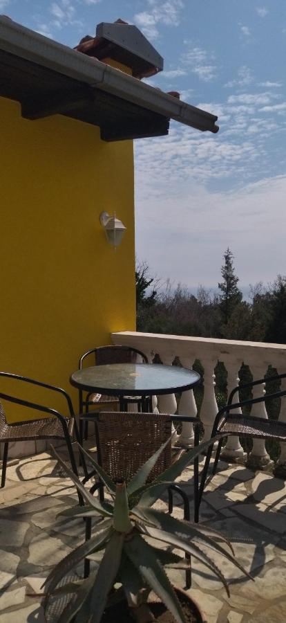 Apartmani Bronhi Sutomore Exterior photo